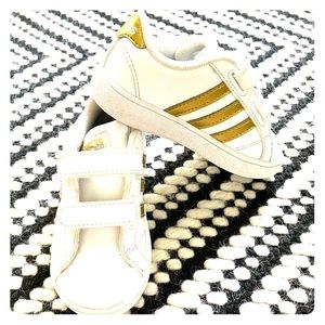 Adidas Grand Court Sneakers